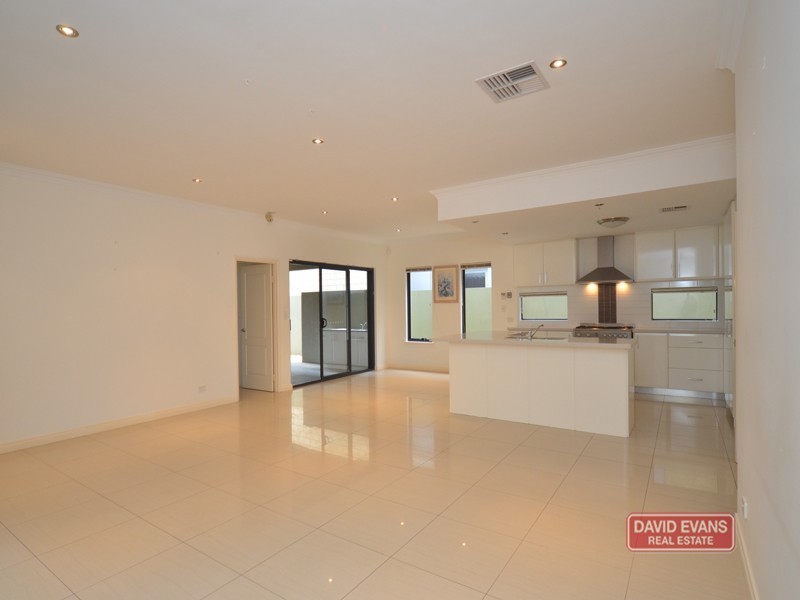 30 Alexandria View, Mindarie WA 6030