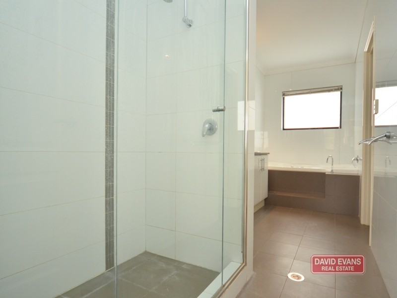 30 Alexandria View, Mindarie WA 6030