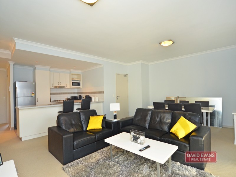 81/12 Citadel Way, Currambine WA 6028