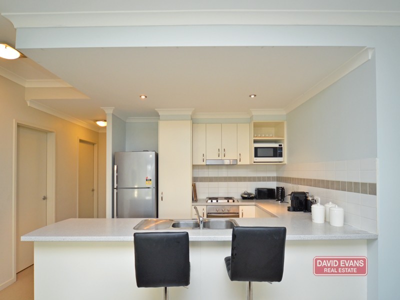 81/12 Citadel Way, Currambine WA 6028