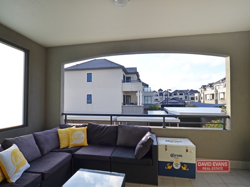 81/12 Citadel Way, Currambine WA 6028