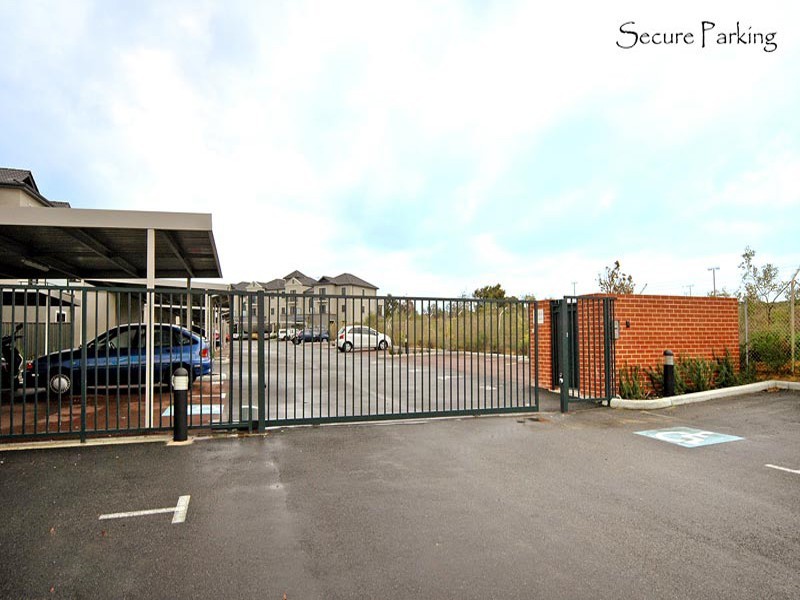 81/12 Citadel Way, Currambine WA 6028