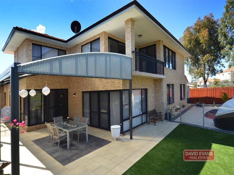 36 Christchurch Terrace, Currambine WA 6028