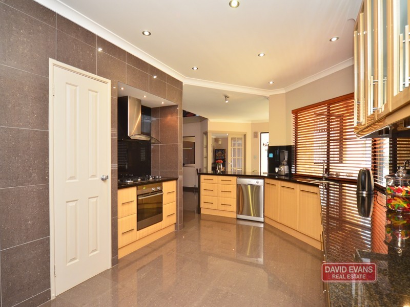 36 Christchurch Terrace, Currambine WA 6028