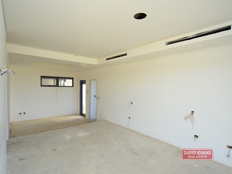 21 Fairhaven Terrace, Hillarys WA 6025