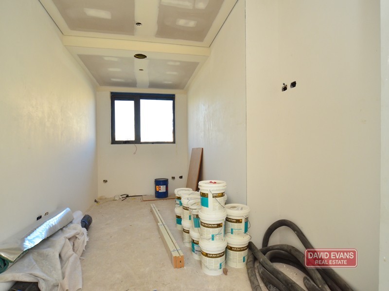 21 Fairhaven Terrace, Hillarys WA 6025