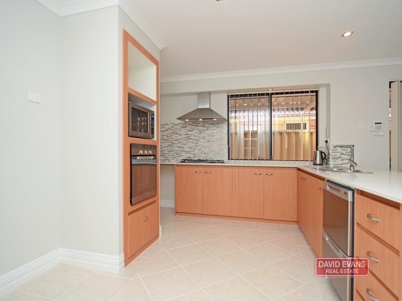 17 Chorley Avenue, Butler WA 6036