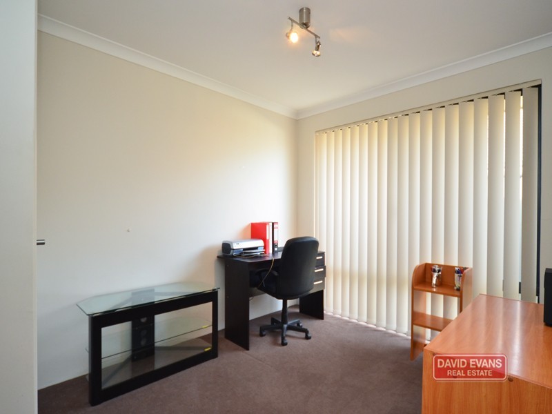 16 Boldwood Road, Banksia Grove WA 6031