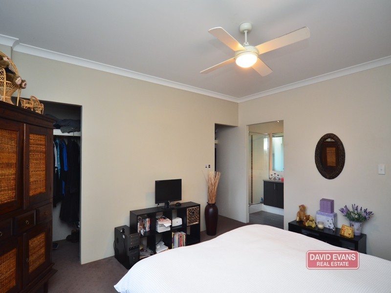 16 Boldwood Road, Banksia Grove WA 6031