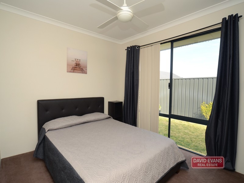 16 Boldwood Road, Banksia Grove WA 6031