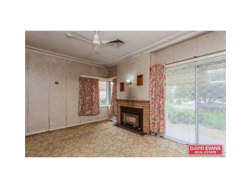 32 Douglas Avenue, Yokine WA 6060