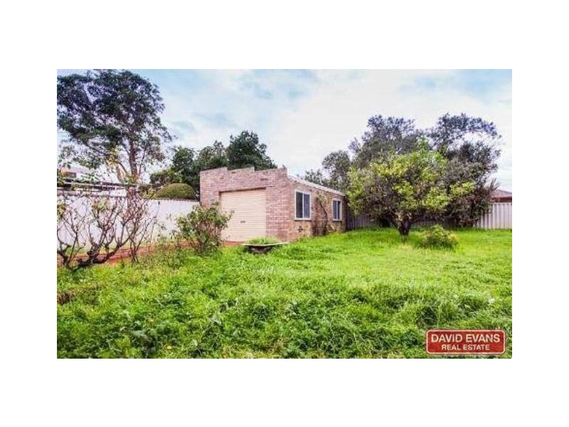 32 Douglas Avenue, Yokine WA 6060