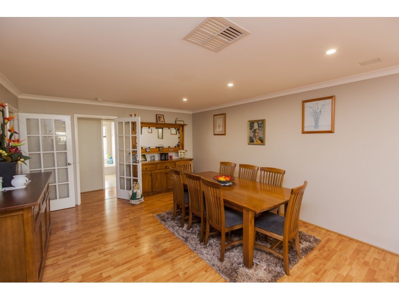 39 Compar Road, Banksia Grove WA 6031