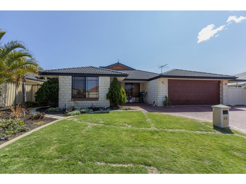 39 Compar Road, Banksia Grove WA 6031