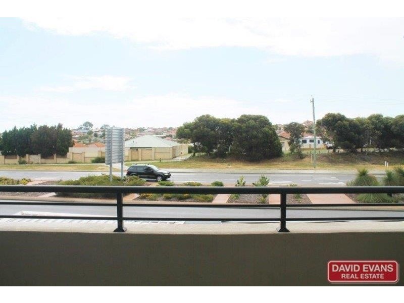 24/1 Sunlander Drive, Currambine WA 6028