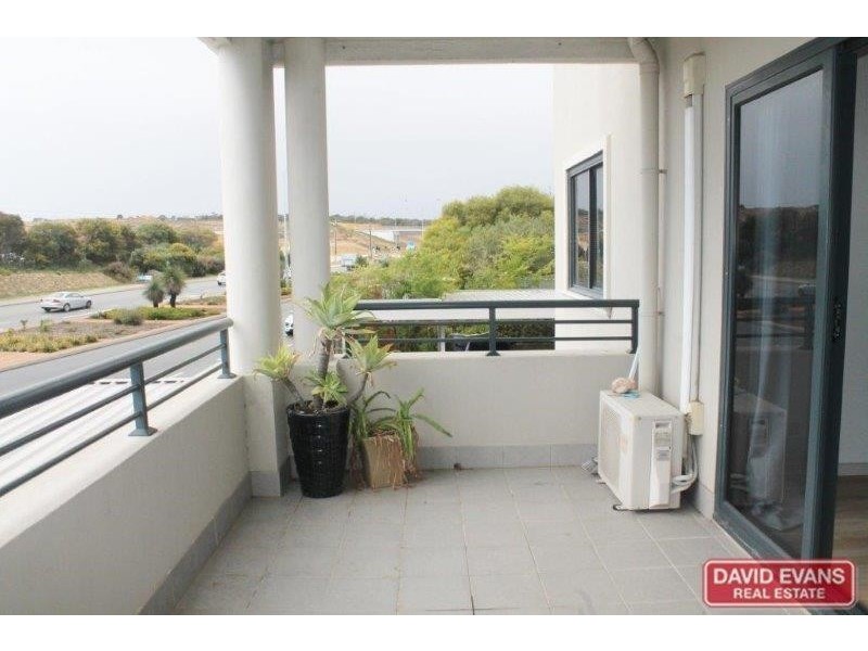 24/1 Sunlander Drive, Currambine WA 6028