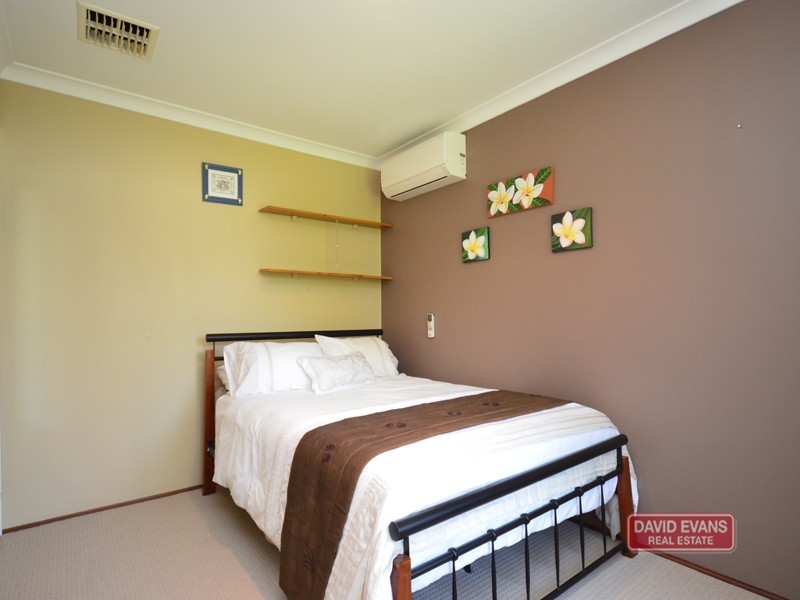 4 Sedgley Close, Landsdale WA 6065