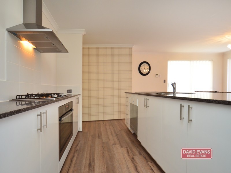 23 Wallangarra Road, Carramar WA 6031