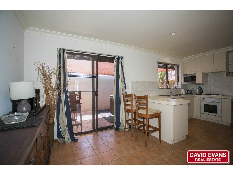 3 Stanford Road, Kallaroo WA 6025