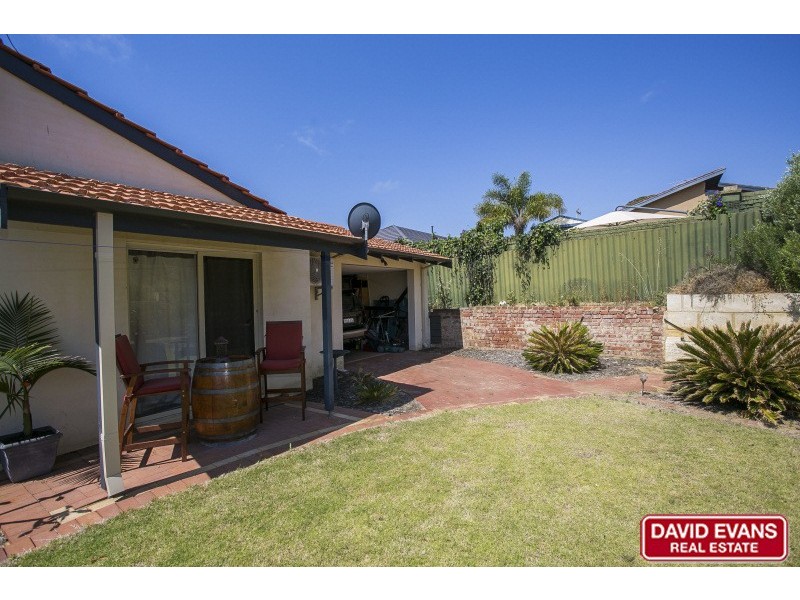 3 Stanford Road, Kallaroo WA 6025