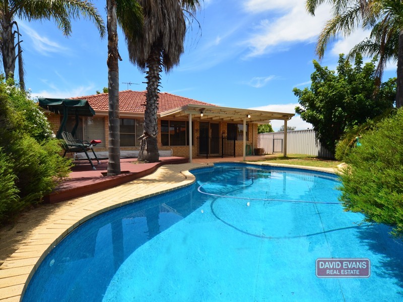 7 Callander Avenue, Kinross WA 6028