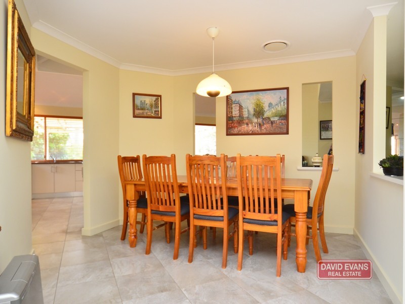 7 Callander Avenue, Kinross WA 6028