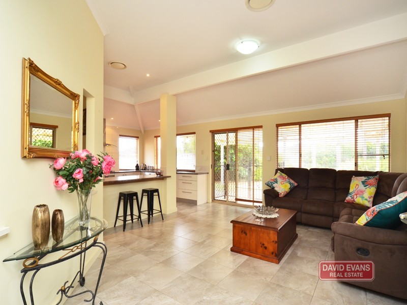 7 Callander Avenue, Kinross WA 6028