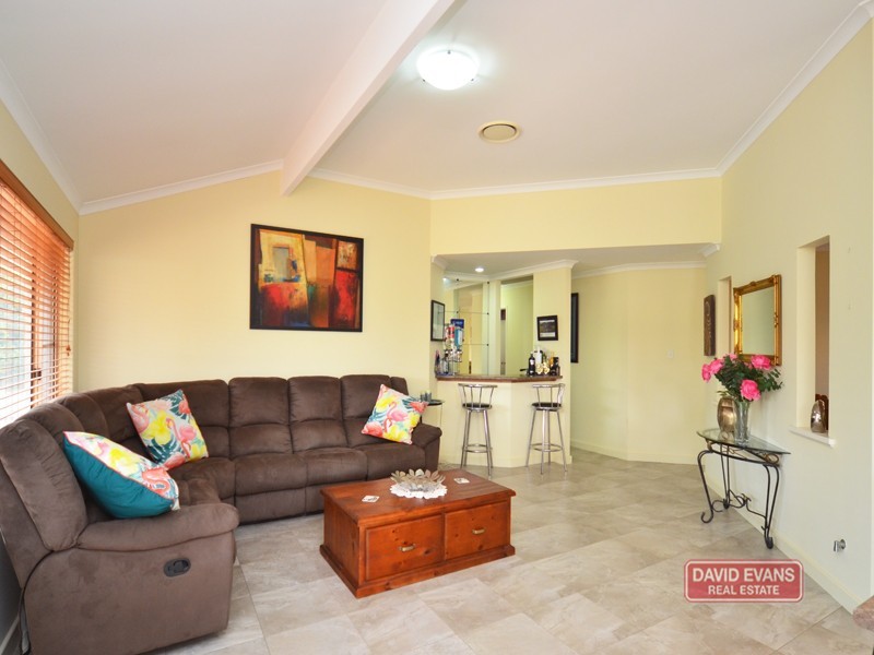 7 Callander Avenue, Kinross WA 6028