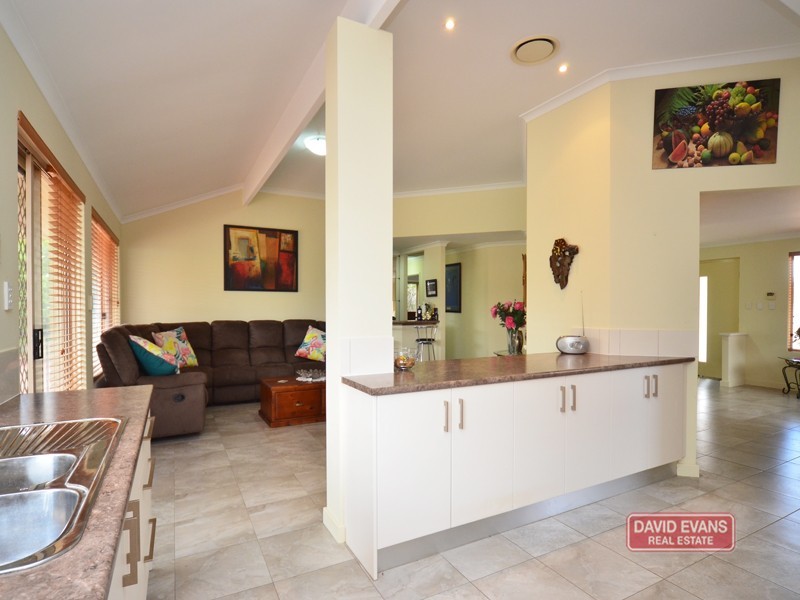 7 Callander Avenue, Kinross WA 6028