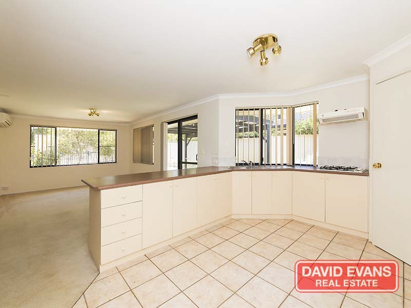 16 Tyneside Grove, Currambine WA 6028