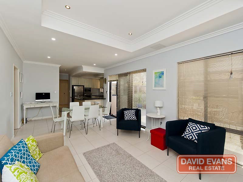 70a Nollamara Ave, Nollamara WA 6061