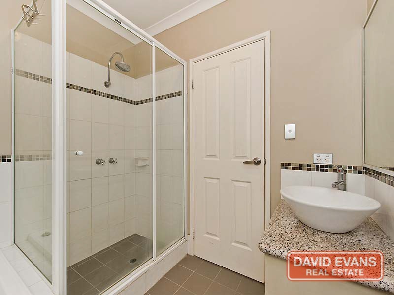 70a Nollamara Ave, Nollamara WA 6061