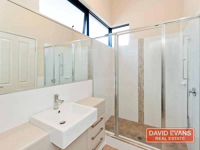 2/49 Discovery Circuit, Iluka WA 6028