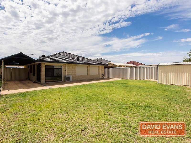 6 Gardneri Way, Banksia Grove WA 6031