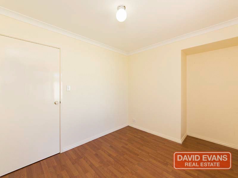 6 Gardneri Way, Banksia Grove WA 6031