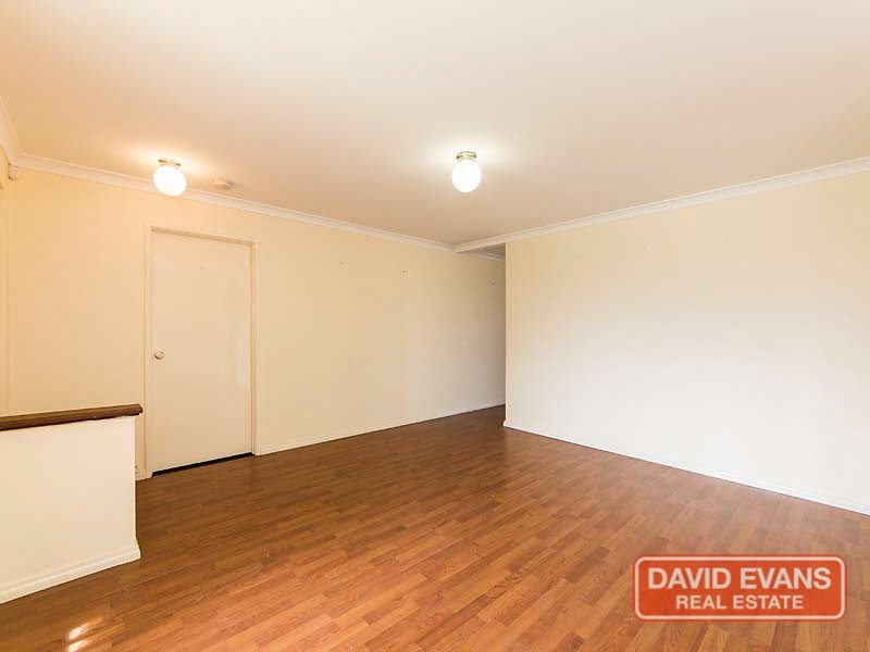 6 Gardneri Way, Banksia Grove WA 6031