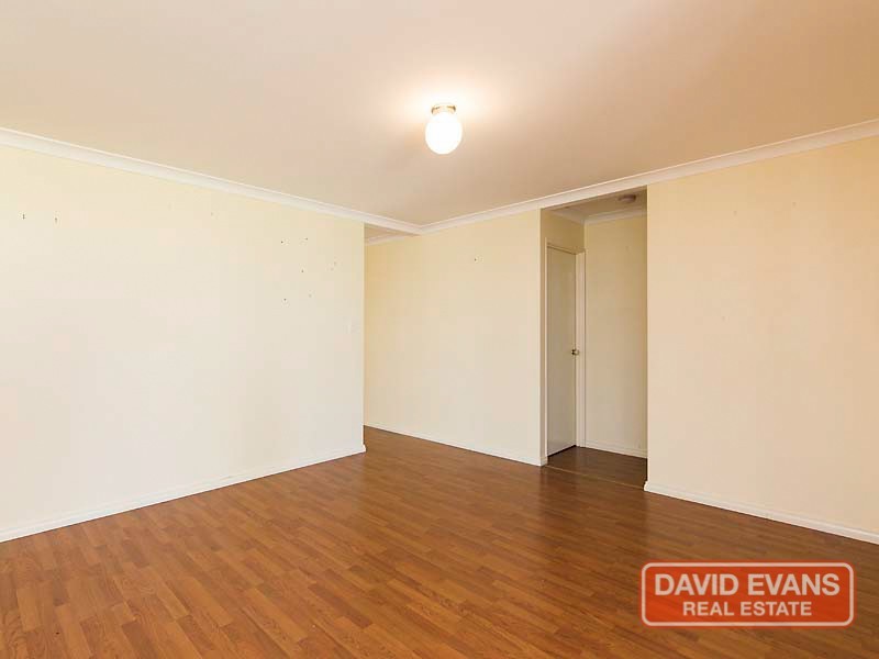 6 Gardneri Way, Banksia Grove WA 6031