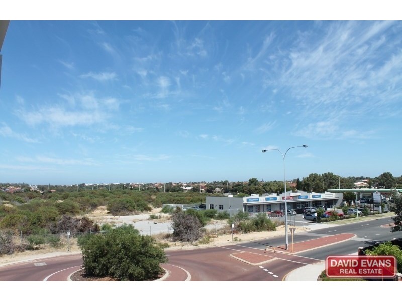 15/9 Citadel Way, Currambine WA 6028