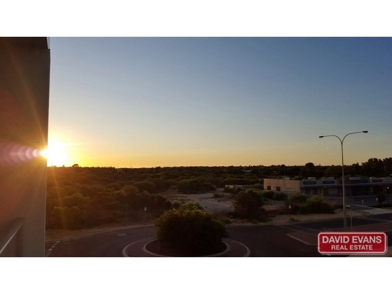 15/9 Citadel Way, Currambine WA 6028