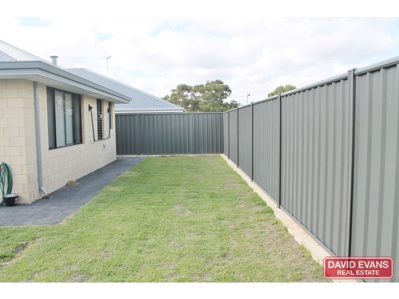 18 Danbulla Loop, Yanchep WA 6035