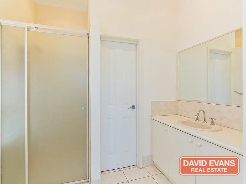 2 Halmstad Circle, Mindarie WA 6030