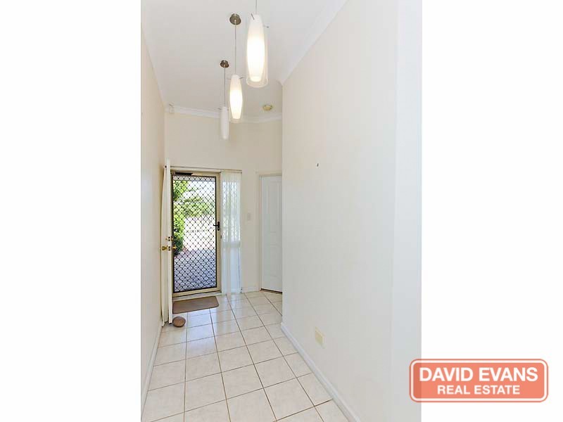 2 Halmstad Circle, Mindarie WA 6030