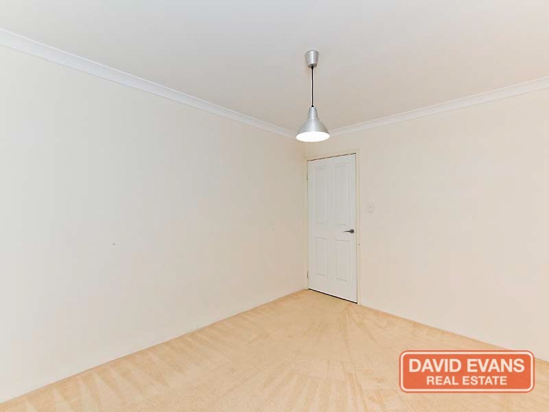 2 Halmstad Circle, Mindarie WA 6030