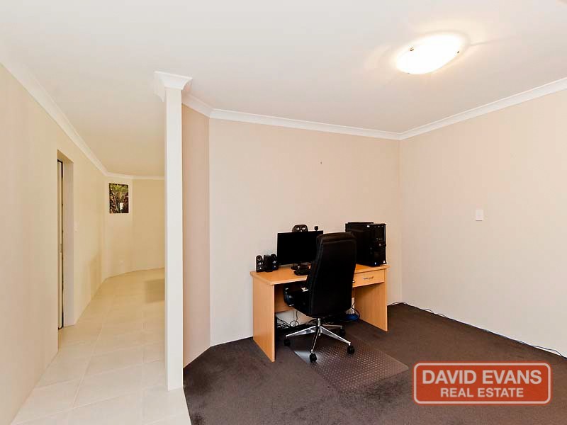 8 Castledene Way, Tapping WA 6065