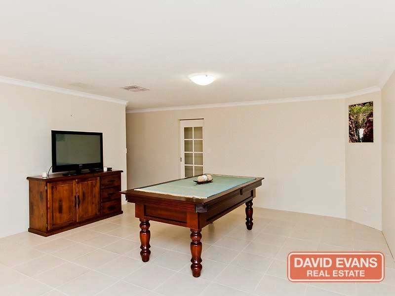 8 Castledene Way, Tapping WA 6065