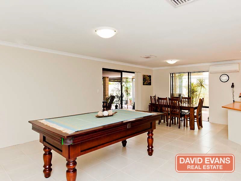 8 Castledene Way, Tapping WA 6065