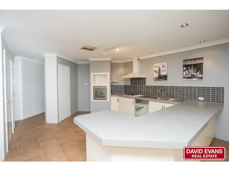 11 Soverel Close, Heathridge WA 6027