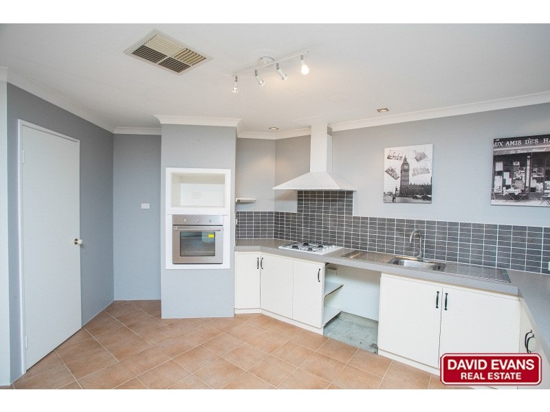 11 Soverel Close, Heathridge WA 6027