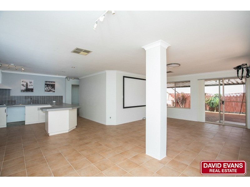 11 Soverel Close, Heathridge WA 6027