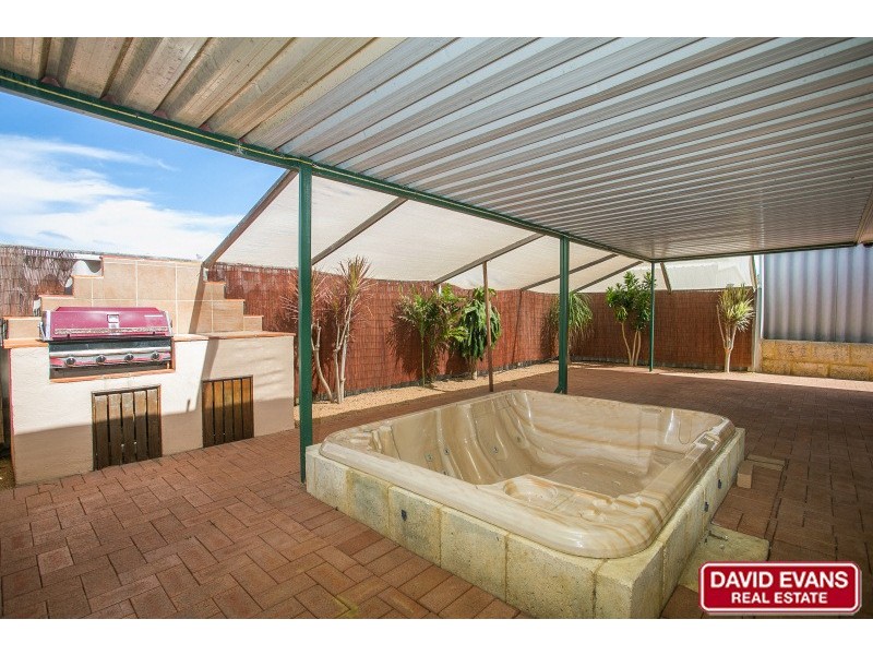 11 Soverel Close, Heathridge WA 6027